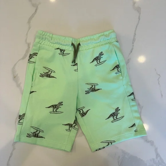 Boys Dino Shorts NWOT - Picture 2 of 3